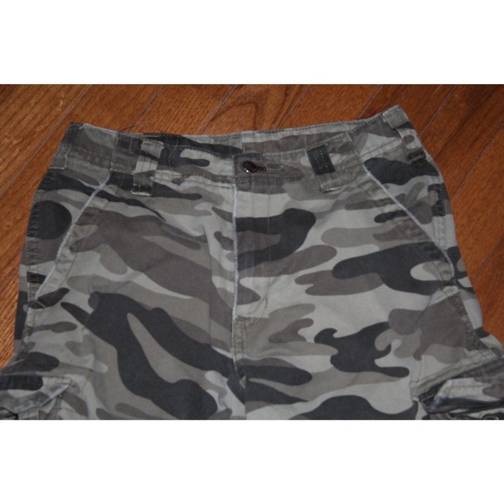 Faded Glory Originals Camo Cargo Boys Shorts - Size‎ Boys 10